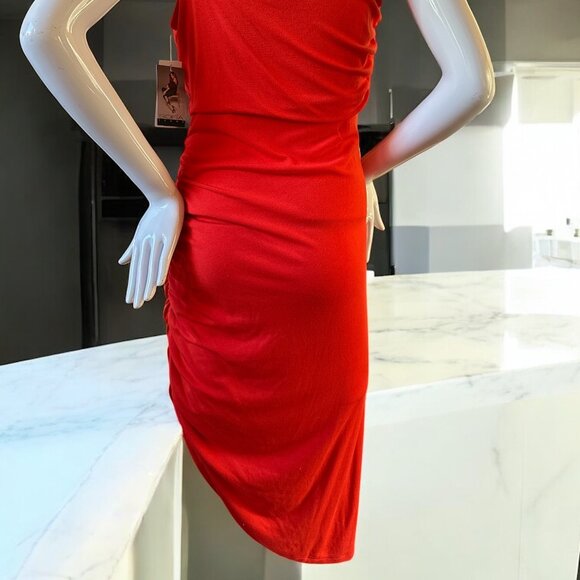 🔥 Sofia Vergara Red Asymmetrical Dress – Size M (NWT) 🔥 - Picture 3 of 3